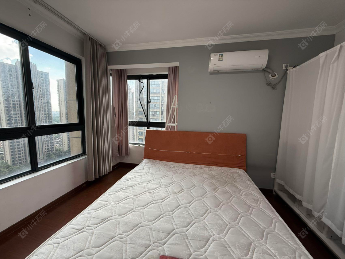 上海保利叶上海二期在售二手房源小区图_小牛看房