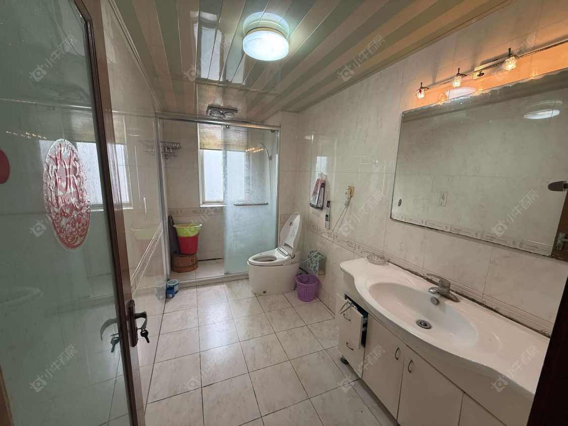 上海杨泰春城在租房源小区图_小牛看房