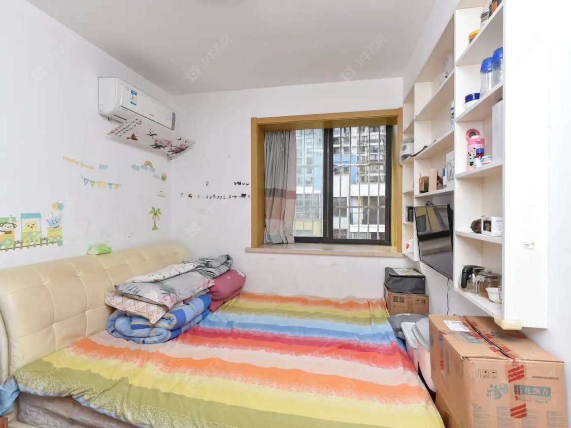 上海菊泉新城爱建顾园东区在售二手房源小区图_小牛看房