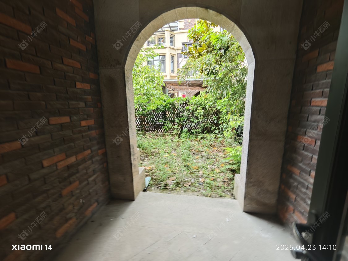 长泰东郊御园别墅区房源 上海长泰东郊御园别墅区在售二手房源_小牛看房