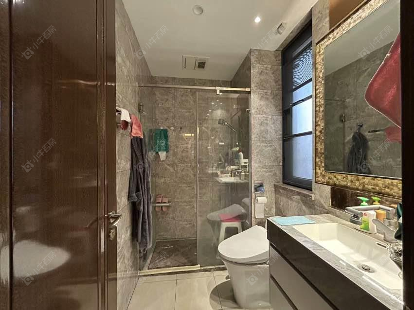 上海恒大御澜庭3800弄在售二手房源小区图_小牛看房