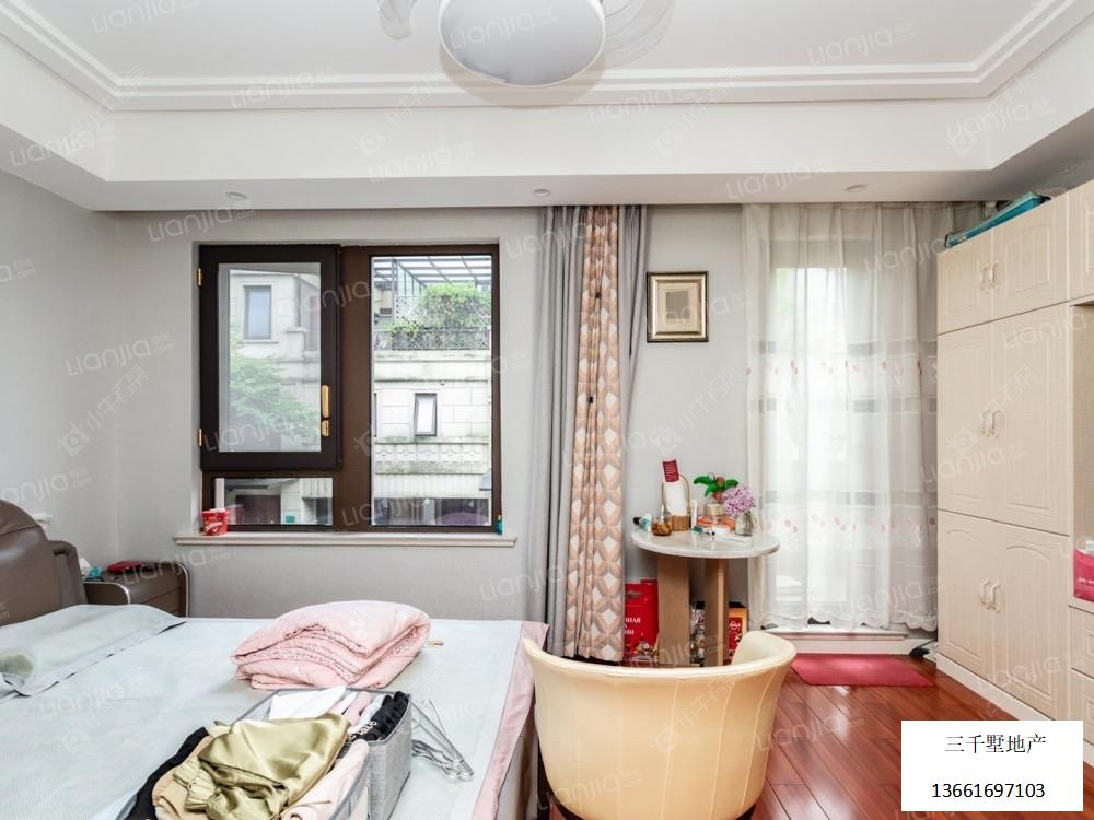 上海中骏雍景湾东区在售二手房源小区图_小牛看房