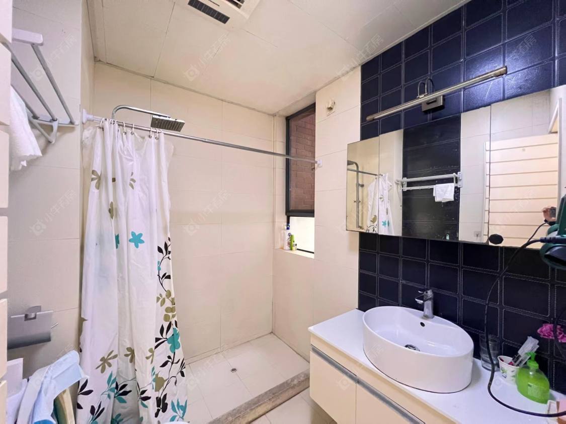 上海顺驰美兰湖在售二手房源小区图_小牛看房