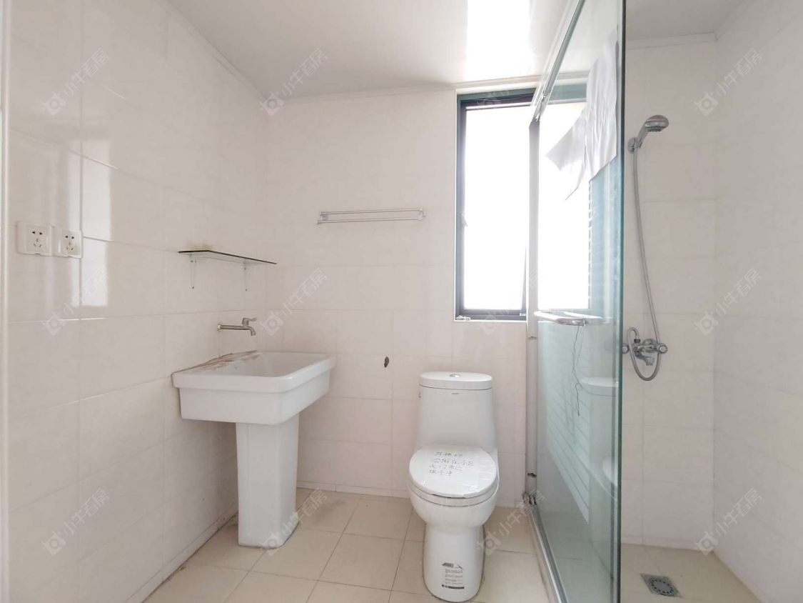 上海菊泉新城爱建顾园东区在售二手房源小区图_小牛看房