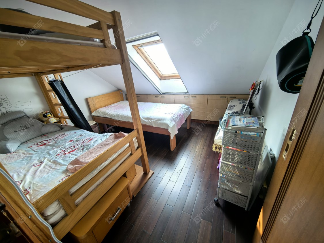 上海幸福小镇明丰绿都在售二手房源小区图_小牛看房