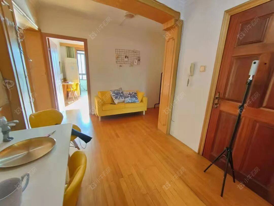 上海光鸿苑245弄在租房源小区图_小牛看房