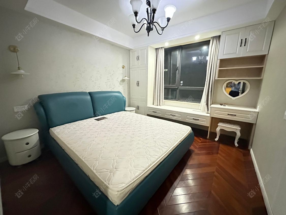 上海顺驰美兰湖在售二手房源小区图_小牛看房