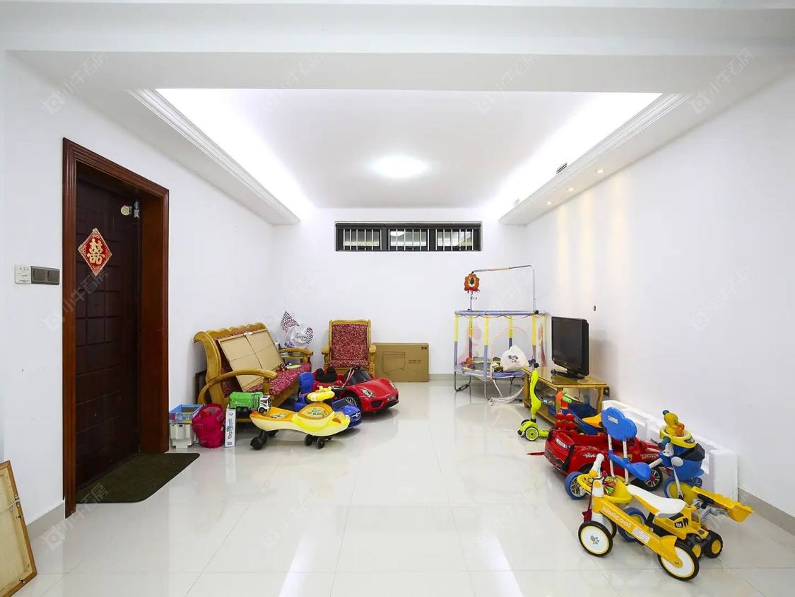 上海泰宝华庭公寓在售二手房源小区图_小牛看房