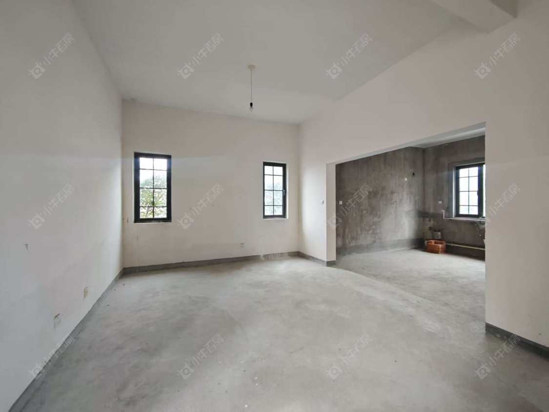 上海爱法奥朗新庄园在售二手房源小区图_小牛看房