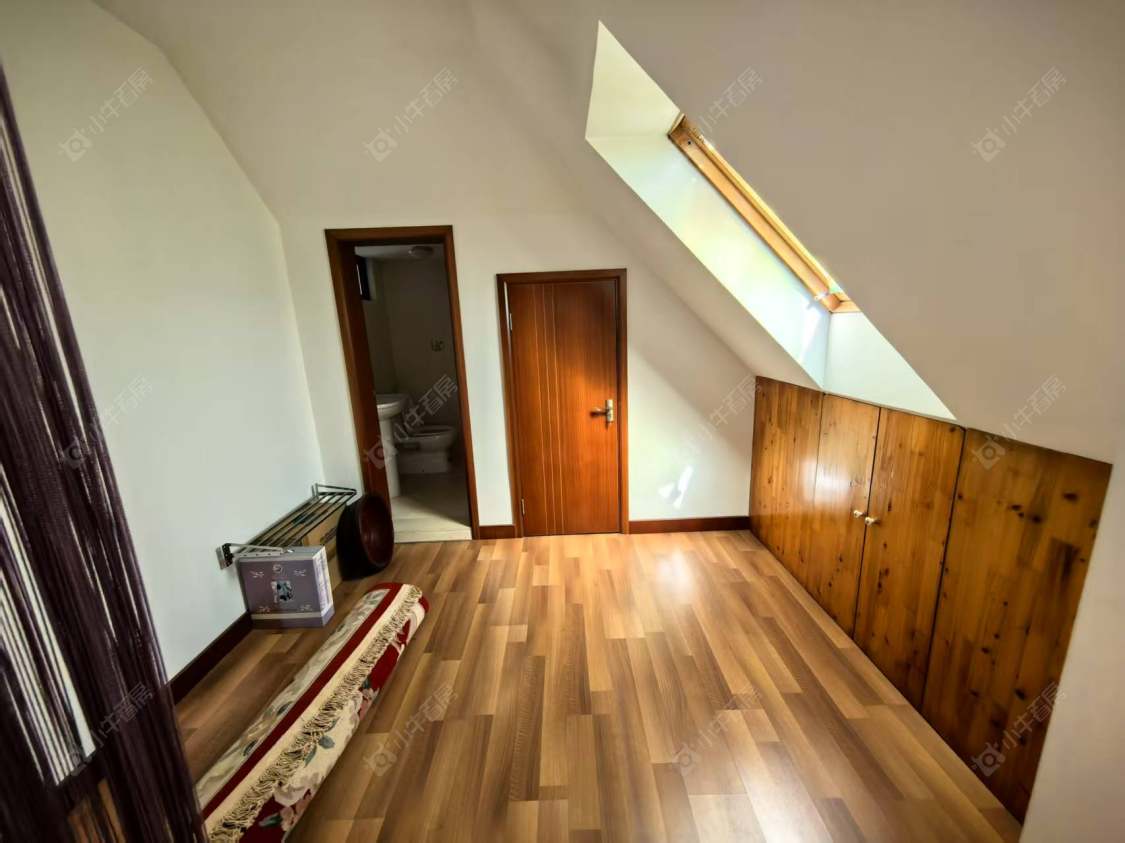 上海幸福小镇明丰绿都在售二手房源小区图_小牛看房