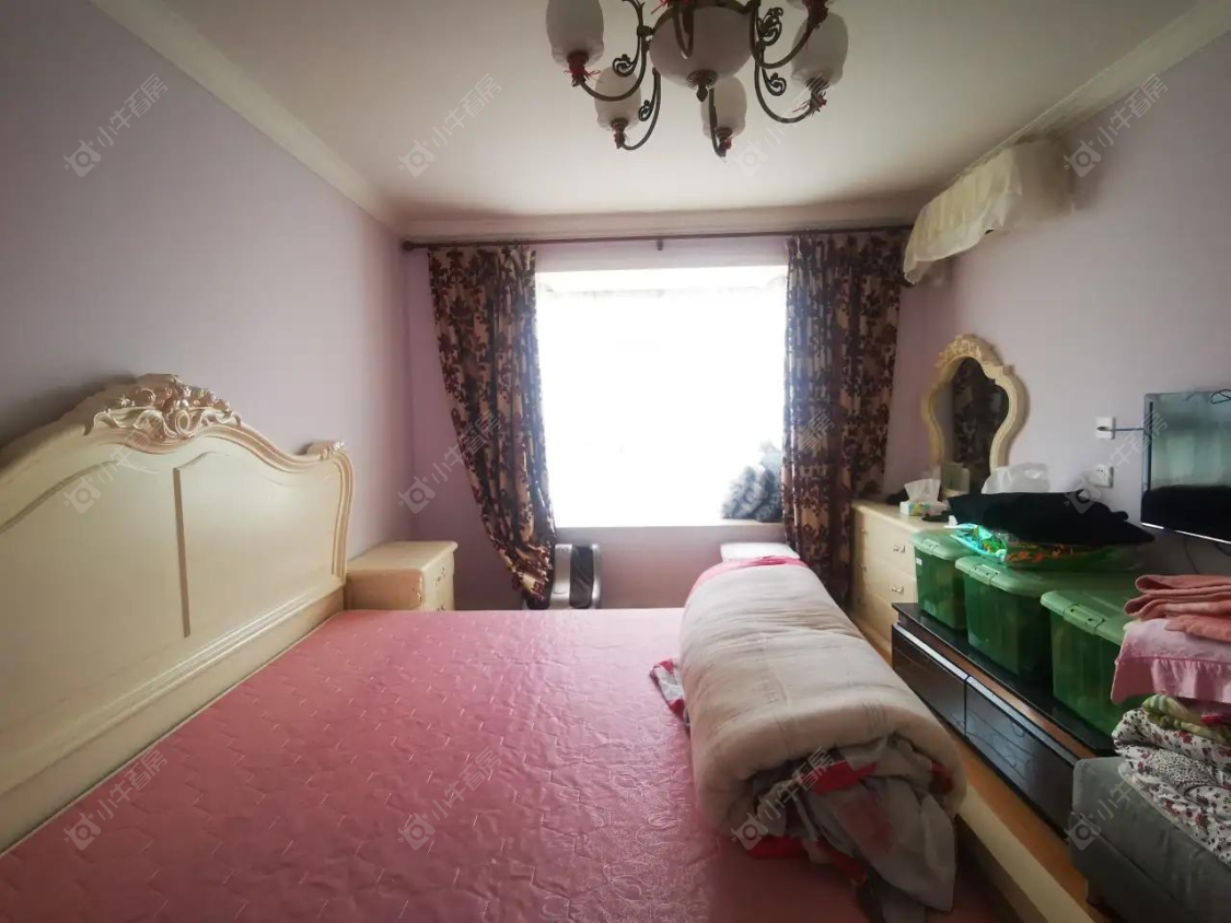 上海美兰湖颐景园在售二手房源小区图_小牛看房