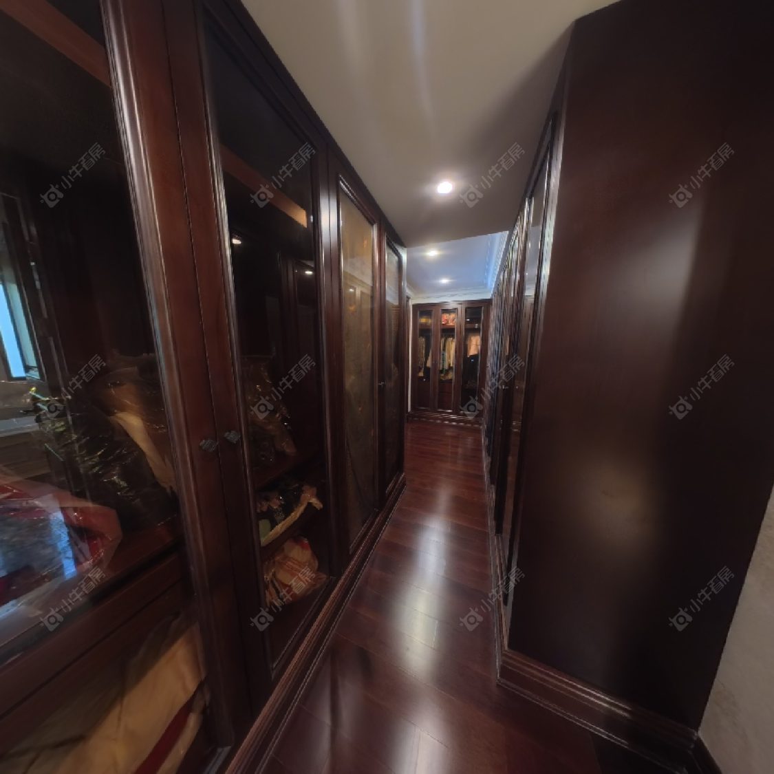 上海金地艺华年别墅区在售二手房源小区图_小牛看房