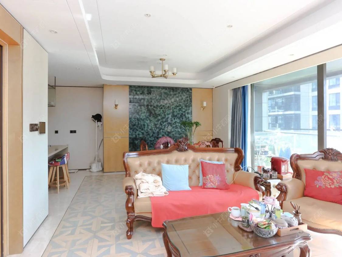 上海阳光城滨江悦在售二手房源小区图_小牛看房