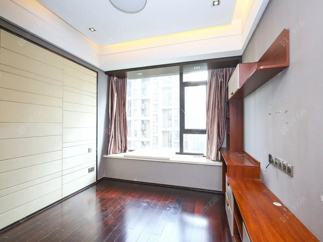 上海绿地海珀璞晖在售二手房源小区图_小牛看房