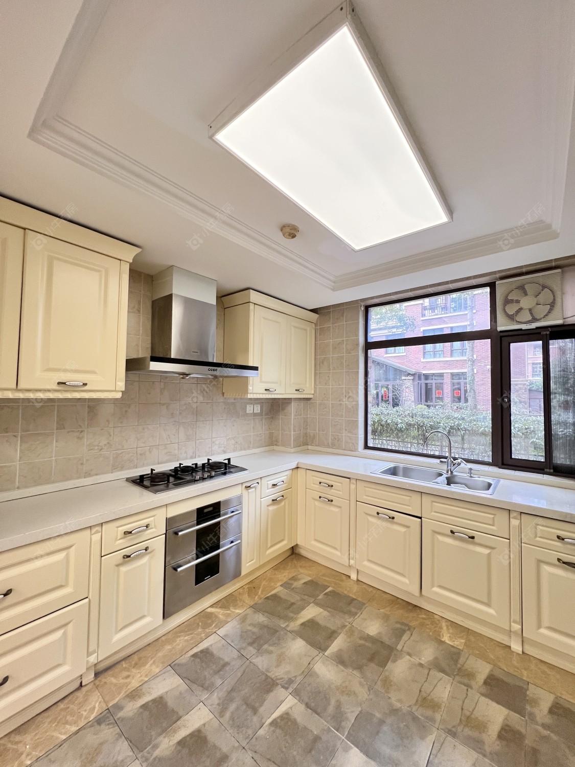 上海金球怡云花园在租房源小区图_小牛看房