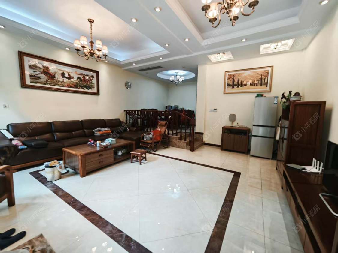 上海长泰东郊御园别墅区在租房源小区图_小牛看房