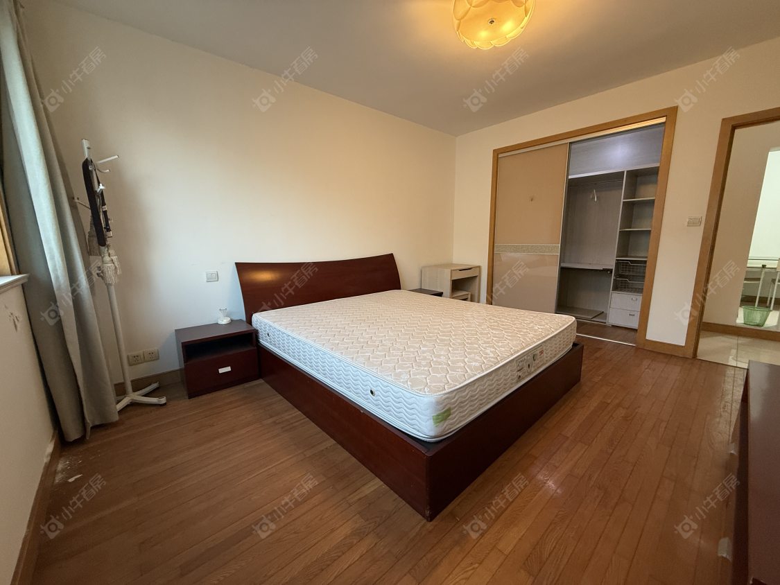 上海奥森花苑在售二手房源小区图_小牛看房