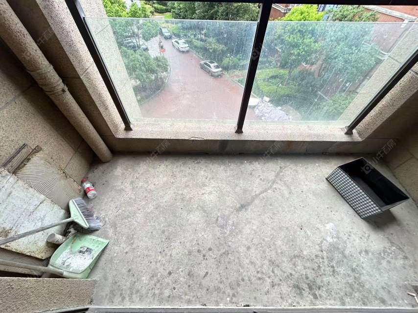 上海绿地海域笙晖在售二手房源小区图_小牛看房