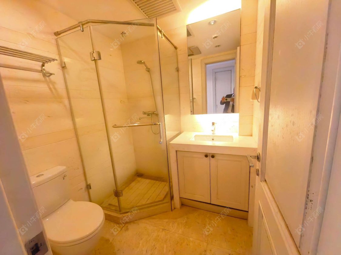 上海万科琥珀臻园别墅区在售二手房源小区图_小牛看房