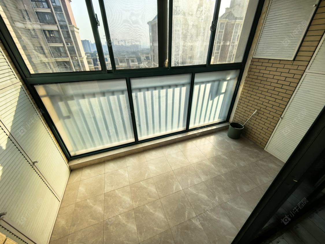 上海幸福小镇明丰绿都在售二手房源小区图_小牛看房