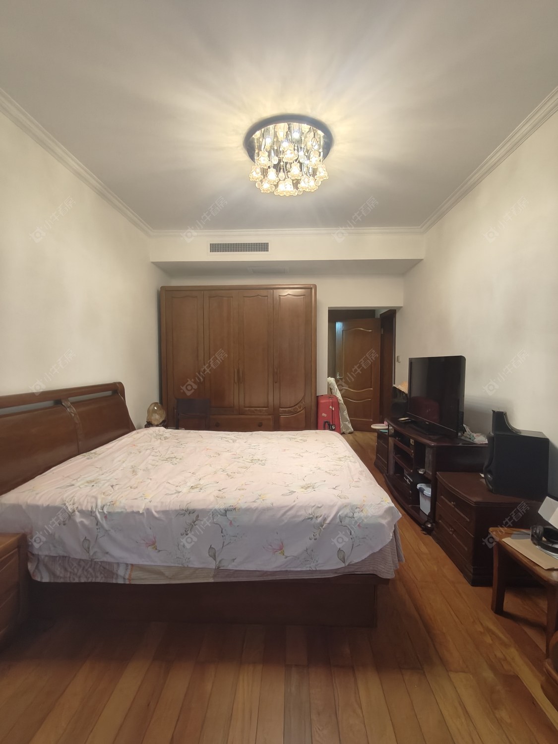 上海申亚新华府在售二手房源小区图_小牛看房