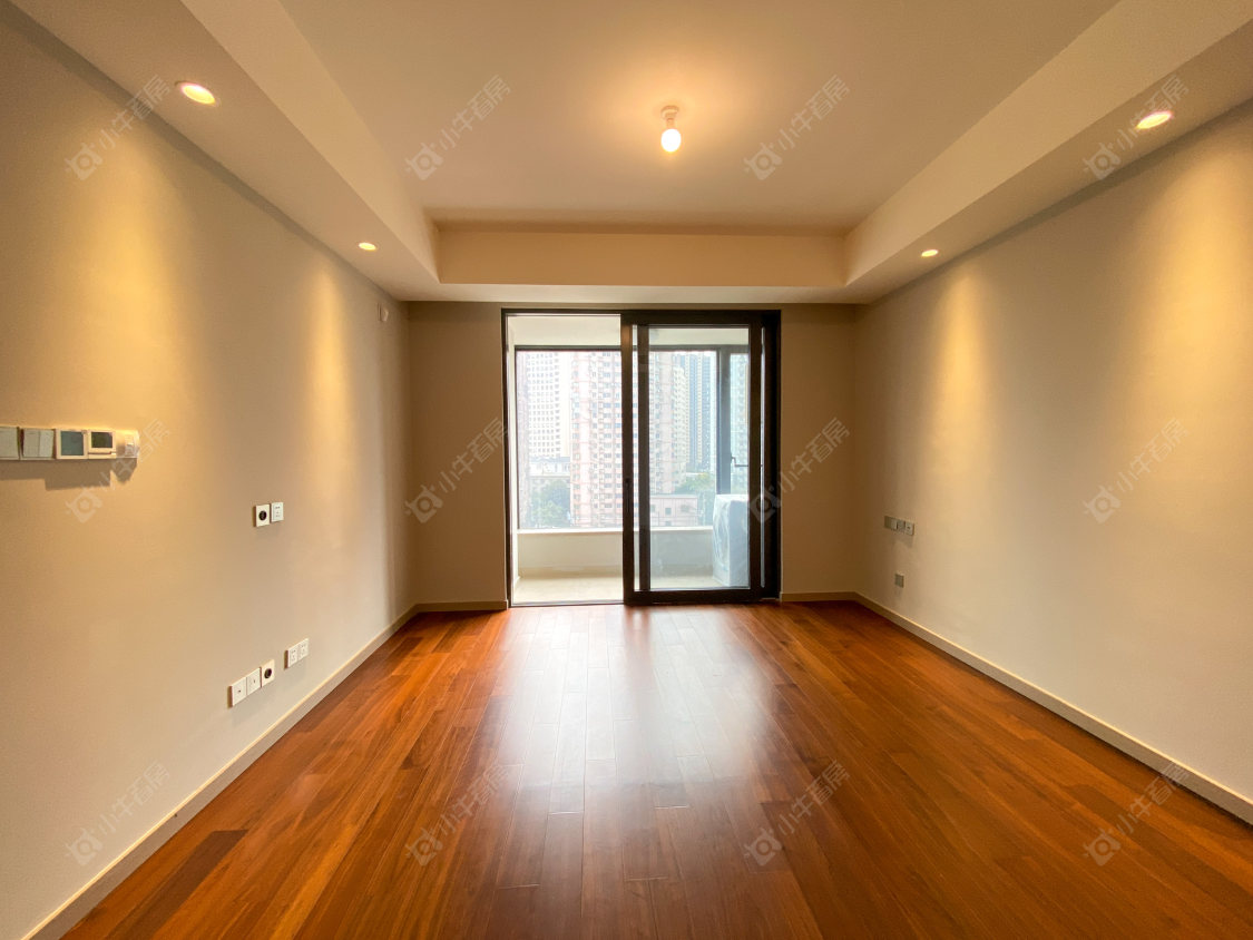 上海绿地海珀外滩一期在售二手房源小区图_小牛看房