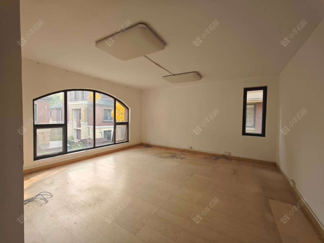 上海保利叶语二期别墅区在售二手房源小区图_小牛看房