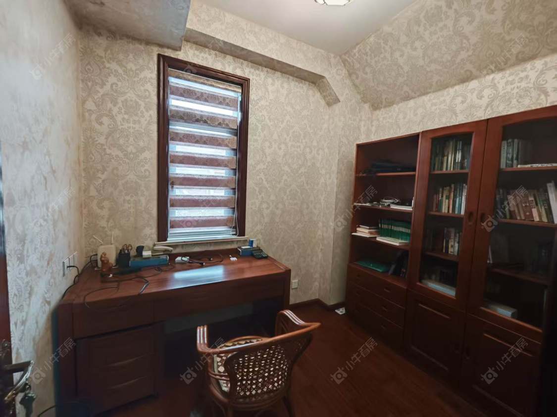 上海长泰东郊御园别墅区在租房源小区图_小牛看房