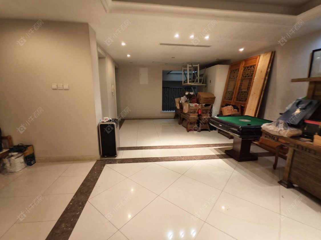 上海万科琥珀臻园别墅区在售二手房源小区图_小牛看房