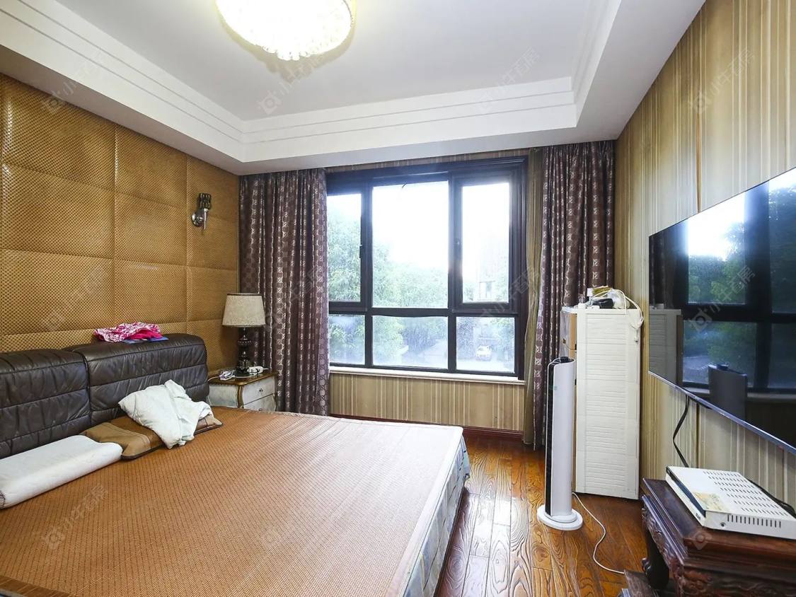 上海泰宝华庭公寓在售二手房源小区图_小牛看房