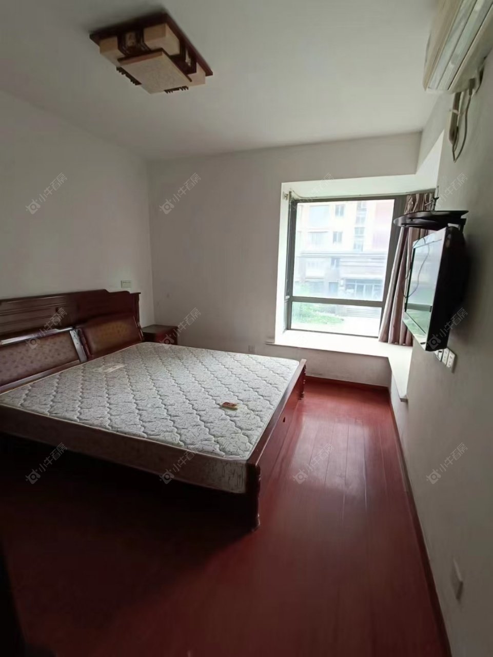 上海惠南一方新城在售二手房源小区图_小牛看房
