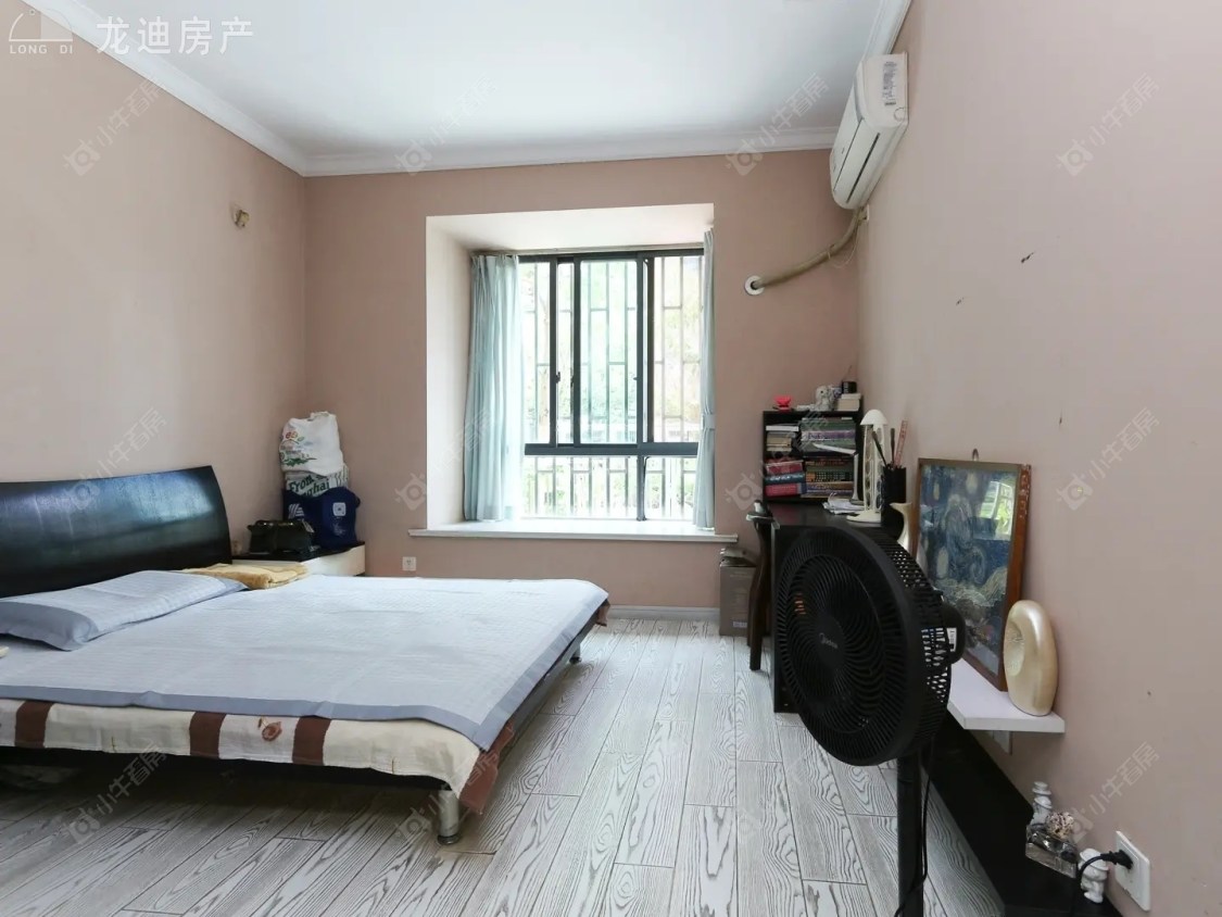 上海贝越水岸名邸在售二手房源小区图_小牛看房