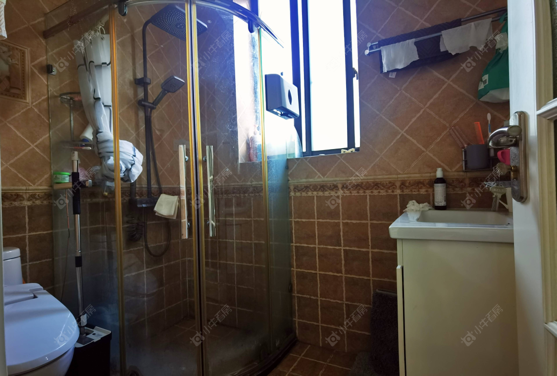 上海金领国际在售二手房源小区图_小牛看房