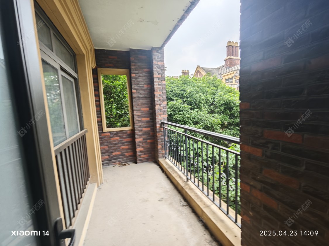 长泰东郊御园别墅区房源 上海长泰东郊御园别墅区在售二手房源_小牛看房