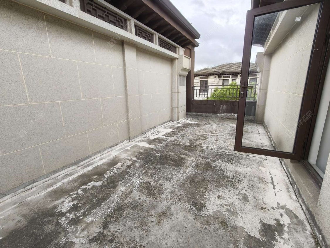 上海阳光城花满墅别墅区在售二手房源小区图_小牛看房