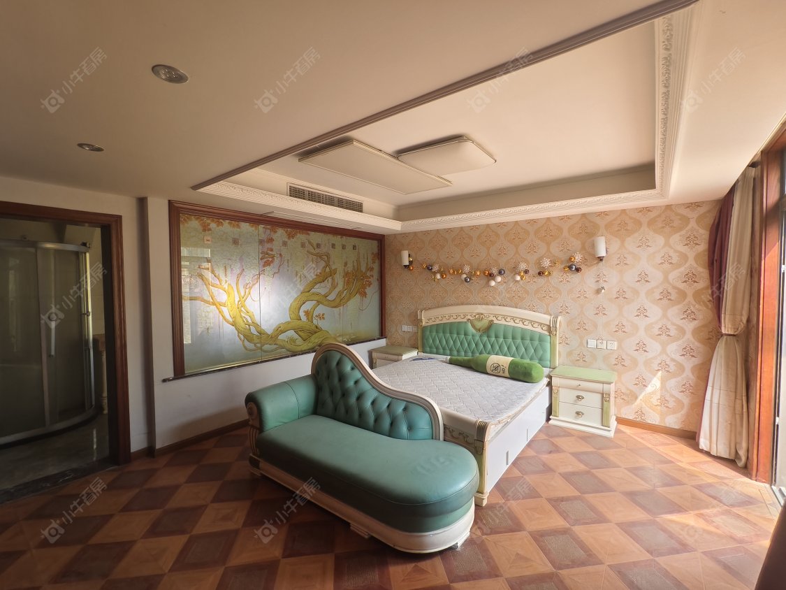 上海长泰东郊御园别墅区在售二手房源小区图_小牛看房