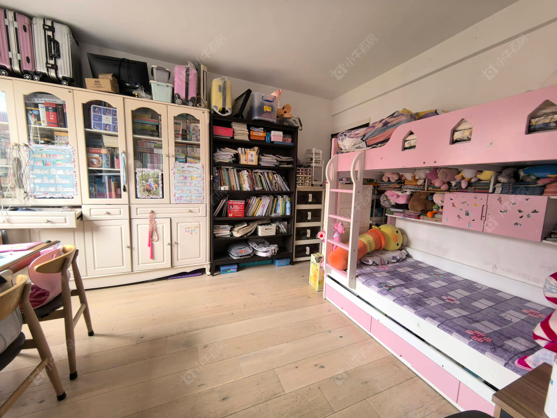 上海美兰湖岭域在售二手房源小区图_小牛看房