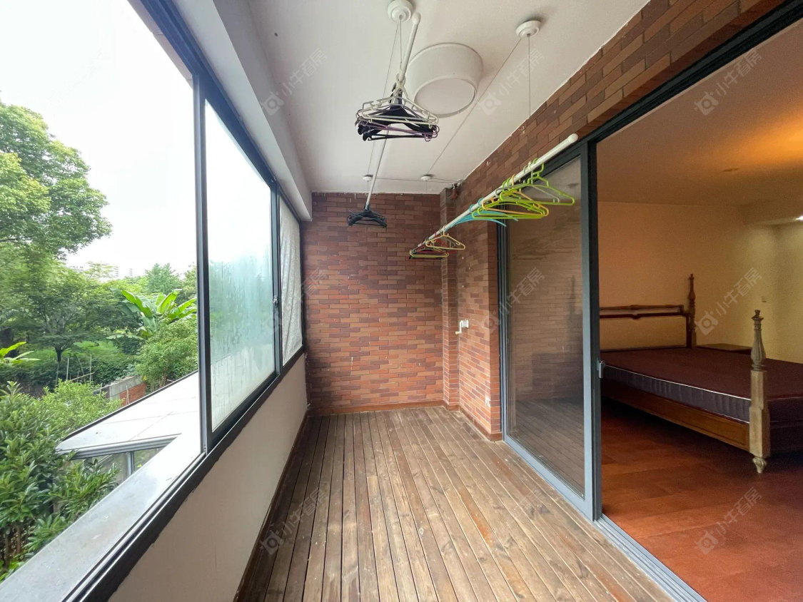 上海美兰湖岭域在售二手房源小区图_小牛看房