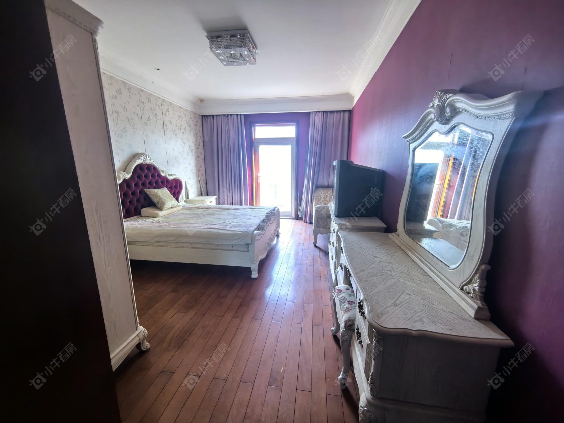 上海美兰湖别墅在售二手房源小区图_小牛看房