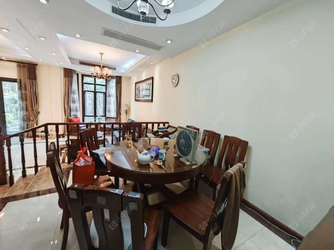 上海长泰东郊御园别墅区在租房源小区图_小牛看房