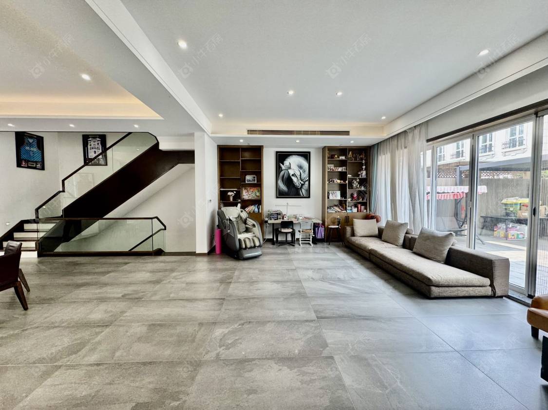 上海英庭名墅别墅区在售二手房源小区图_小牛看房