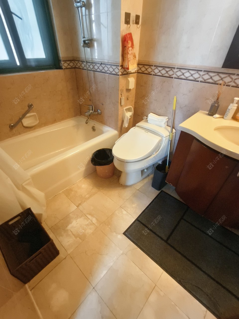 上海仁恒滨江园一二期在租房源小区图_小牛看房