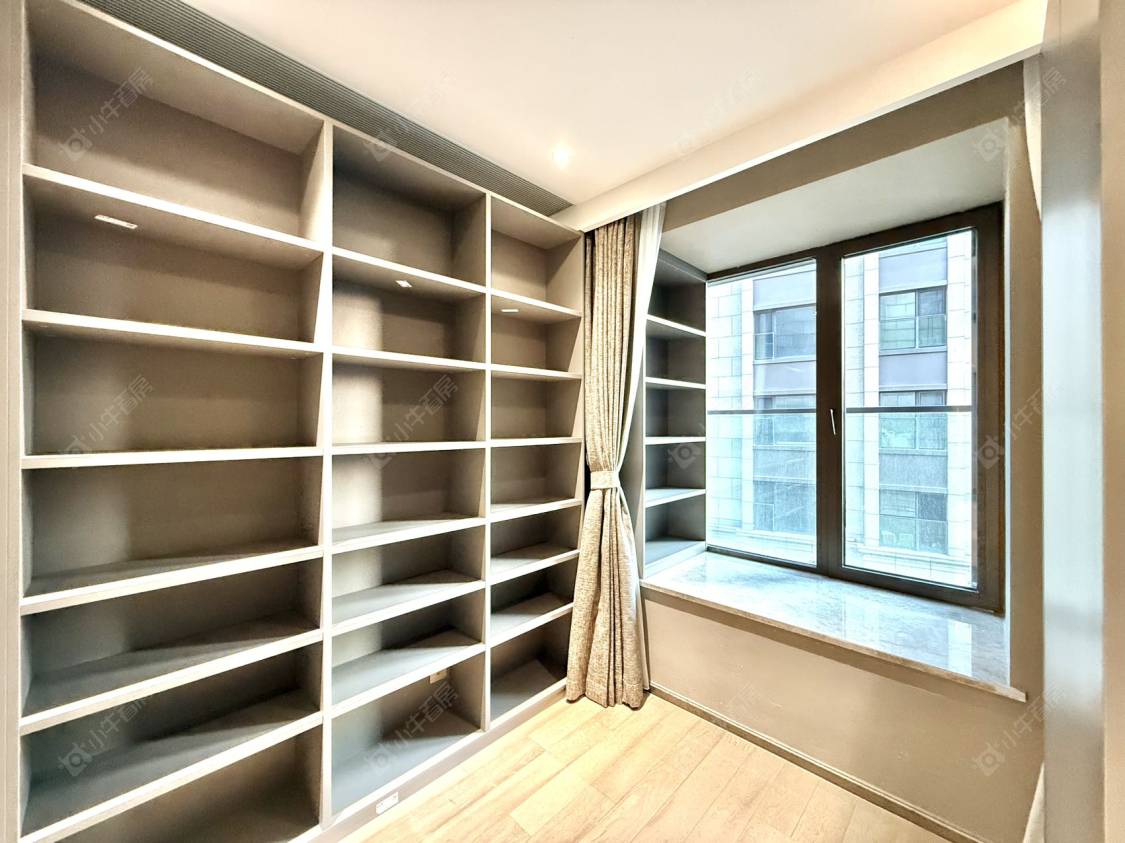 上海中海建国里在售二手房源小区图_小牛看房