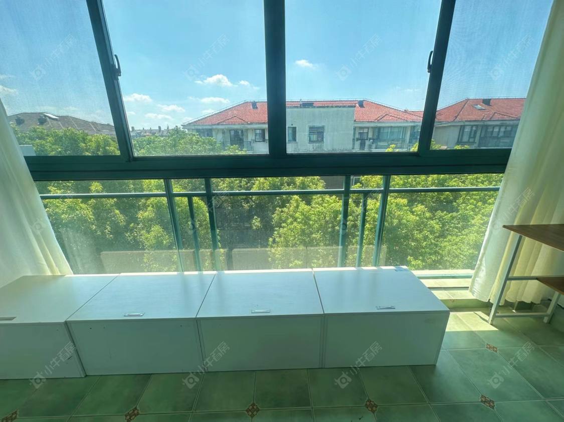 上海美兰湖颐景园在售二手房源小区图_小牛看房