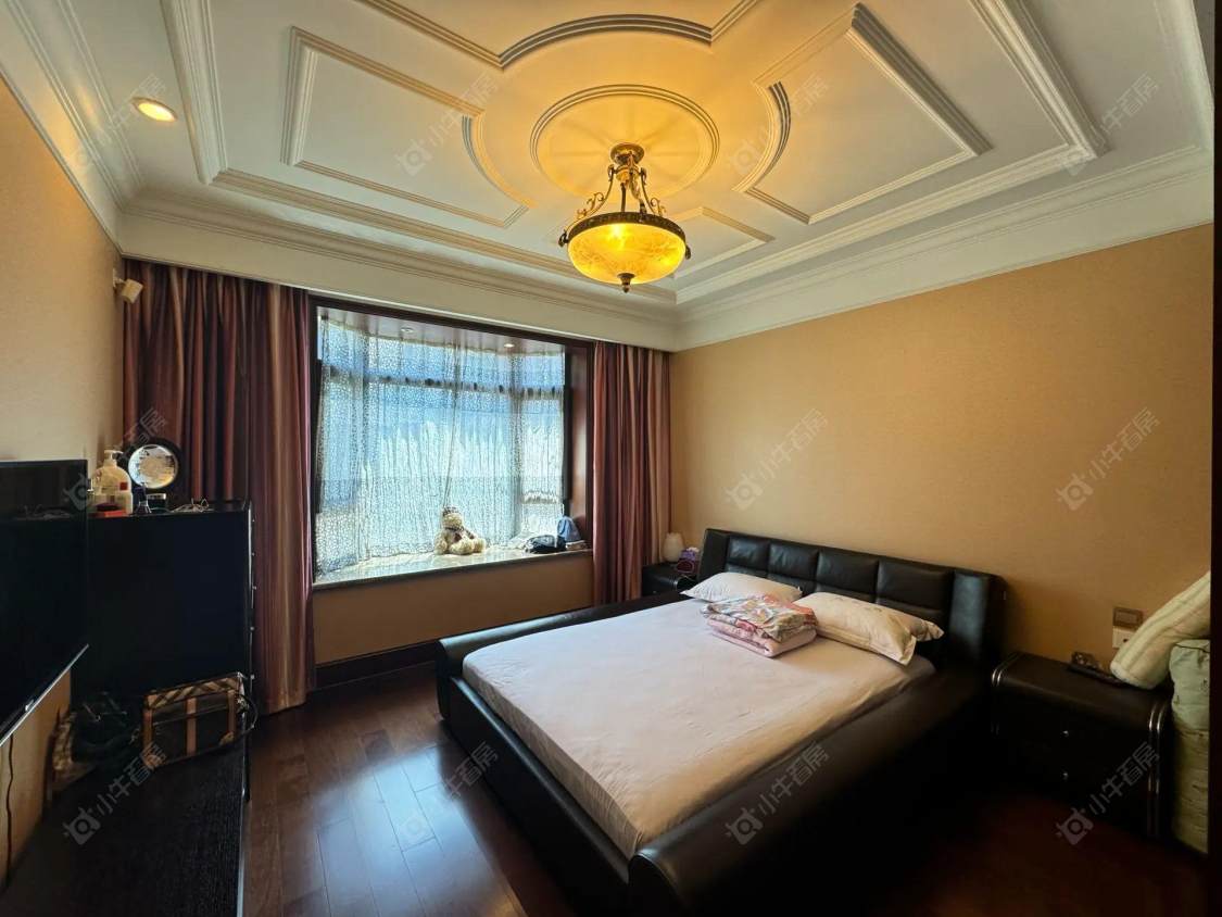 上海美兰湖花园别墅区在售二手房源小区图_小牛看房