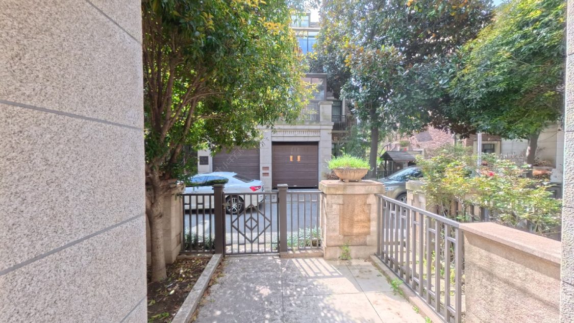 上海宝华北岸郡墅在售二手房源小区图_小牛看房