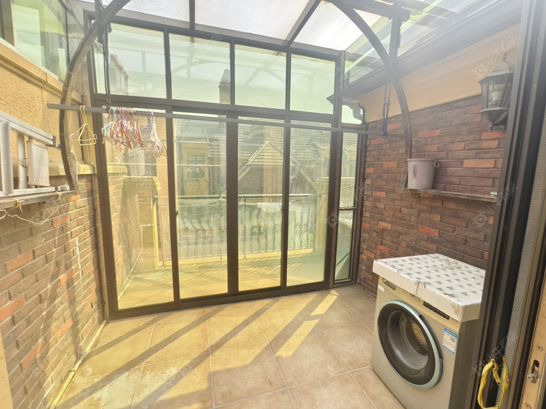 上海长泰东郊御园别墅区在售二手房源小区图_小牛看房