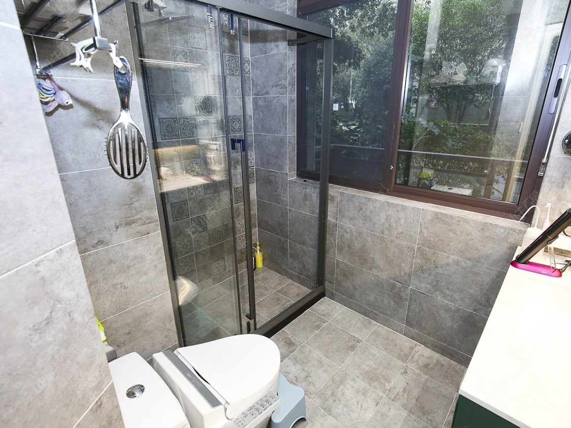 上海中凯城市之光(新江湾)在售二手房源小区图_小牛看房