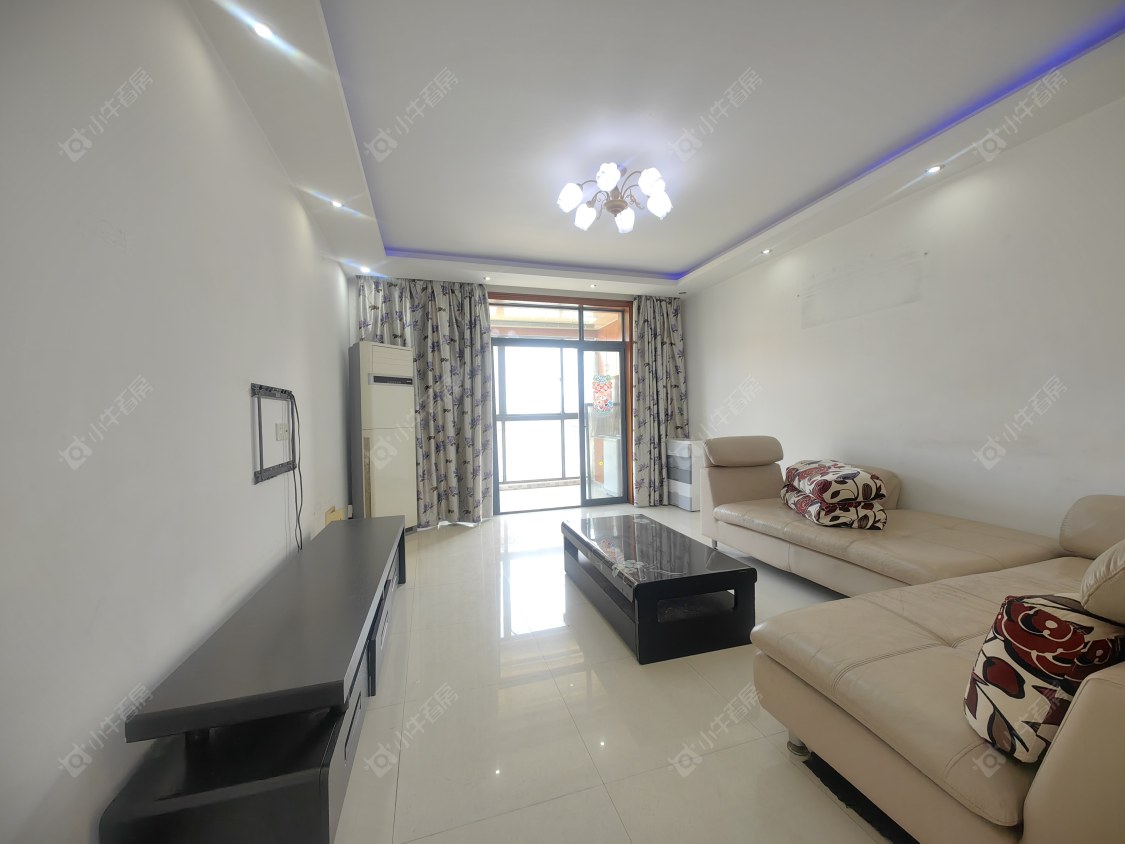 上海顺驰美兰湖在售二手房源小区图_小牛看房