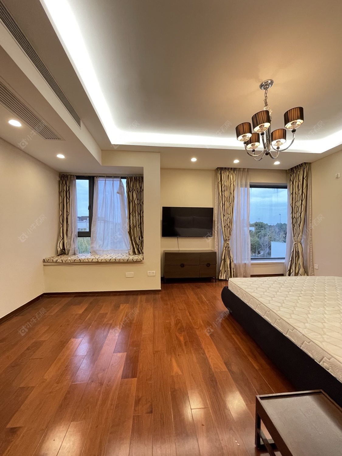 上海凯德林茵湖畔东区在售二手房源小区图_小牛看房